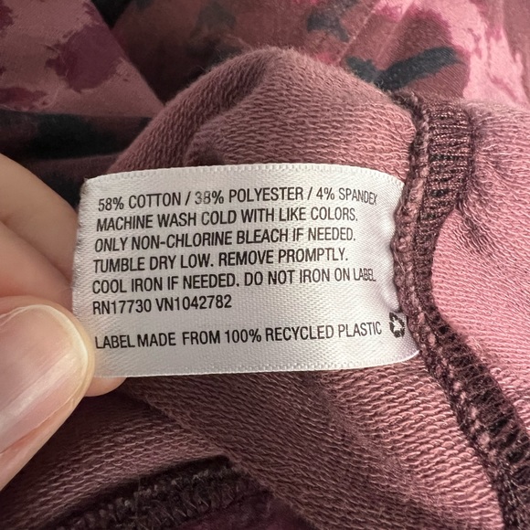 Isabel Maternity Knit Tie Dye Sweater & Jogger Set - Size XXL - Picture 5 of 5